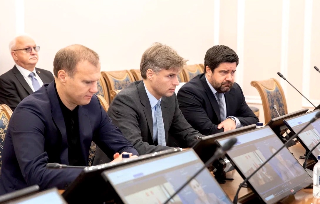 В Санкт-Петербурге обсудили укрепление научно-образовательного потенциала страны в космической отрасли 09.10.2025