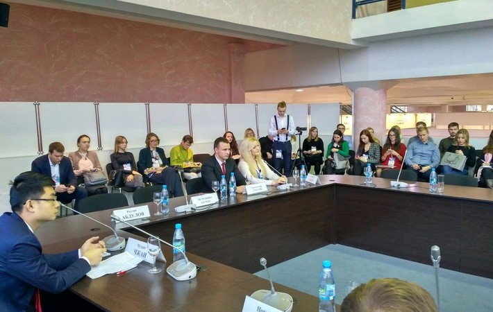 Члены Санкт-Петербургского отделения приняли участие в работе VII Форума  малого и среднего бизнеса 