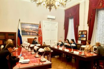 Петербургские делороссы обсудили основные аспекты совершенствования процессов экспорта и импорта продукции в Парламенте города